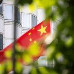 XRP Price Debate Reignites as Educator Questions $10 Limit Narrative