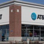 AT&T customers threaten to leave after latest warning 