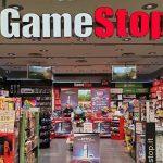 Struggling mall retailer closes 100s of stores