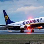 Ryanair plane stormed by bailiffs over unpaid traveler compensation