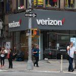 Verizon raises price on key discounted offer for customers