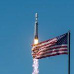 SpaceX lands a $4 billion deal right before its IPO