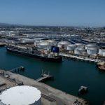 Top U.S. bank sends blunt message on Strait of Hormuz and oil