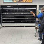 Grocery chain resumes store closures after monthslong pause