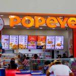 Bankrupt fried chicken chain franchisee closes more locations  