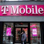 T-Mobile stands to gain as another key rival retreats from retail