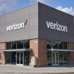Verizon takes on T-Mobile with new phone plan for customers