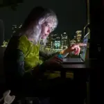 Apple Breaks the Five Figure Barrier With New Touchscreen Laptop Lineup